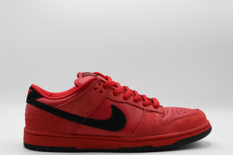 Nike SB Dunk True Red