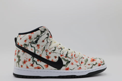 Nike SB Dunk Cherry Blossom