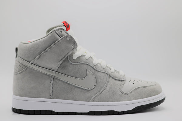 Pee wee herman sb dunks best sale