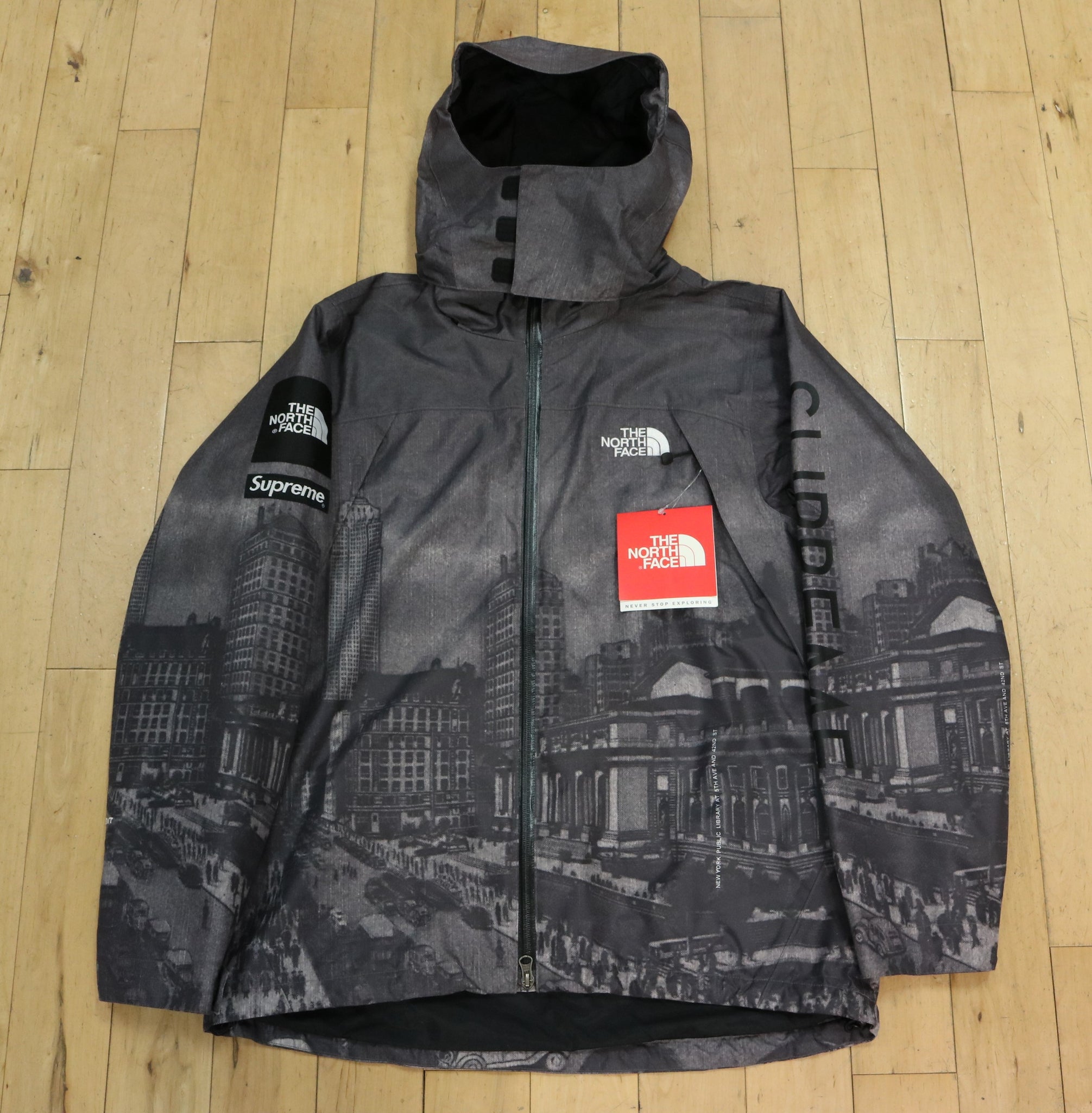 Supreme x TNF Night Scape Summit