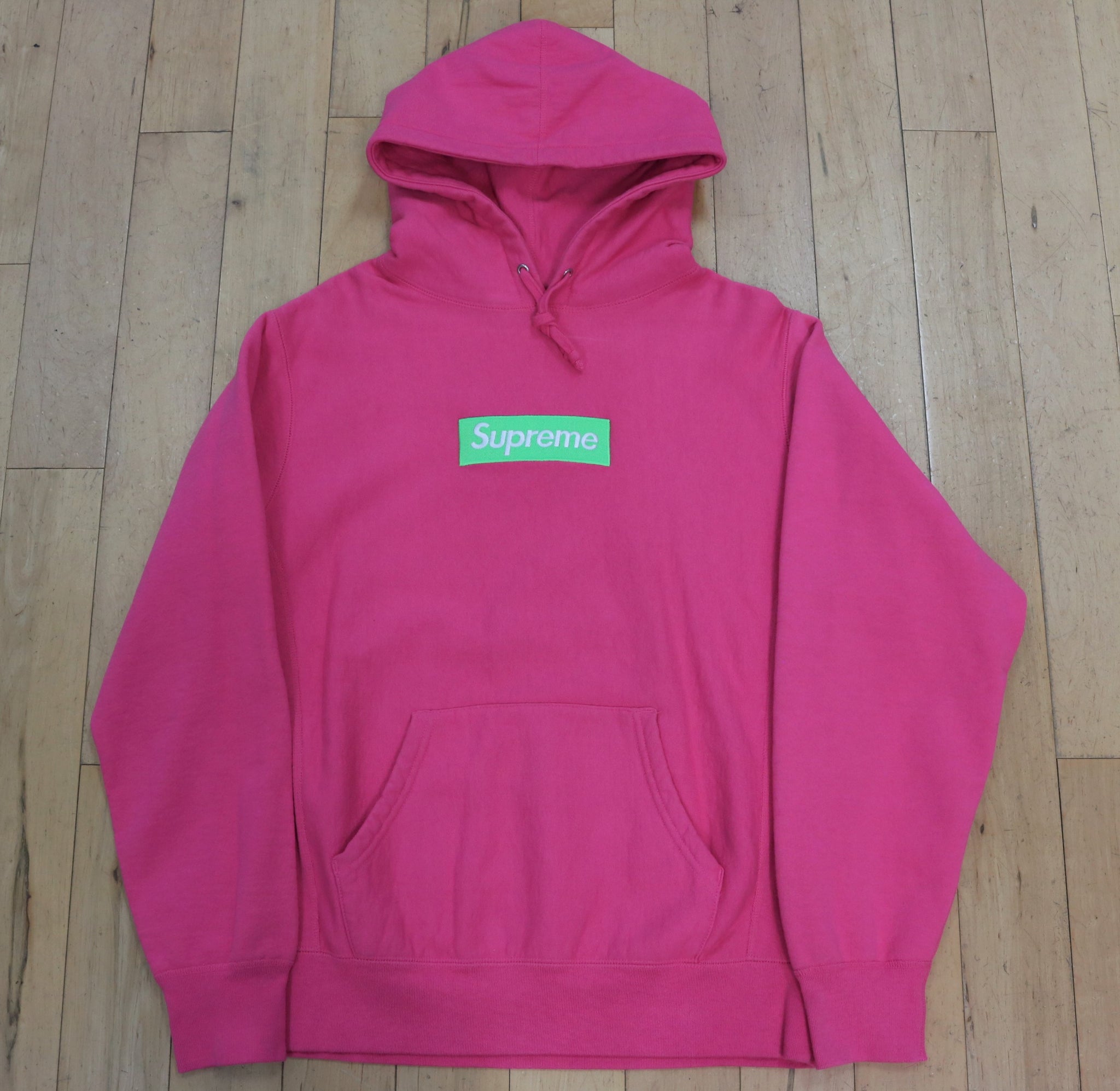 Supreme Box Logo Hoodie Magenta