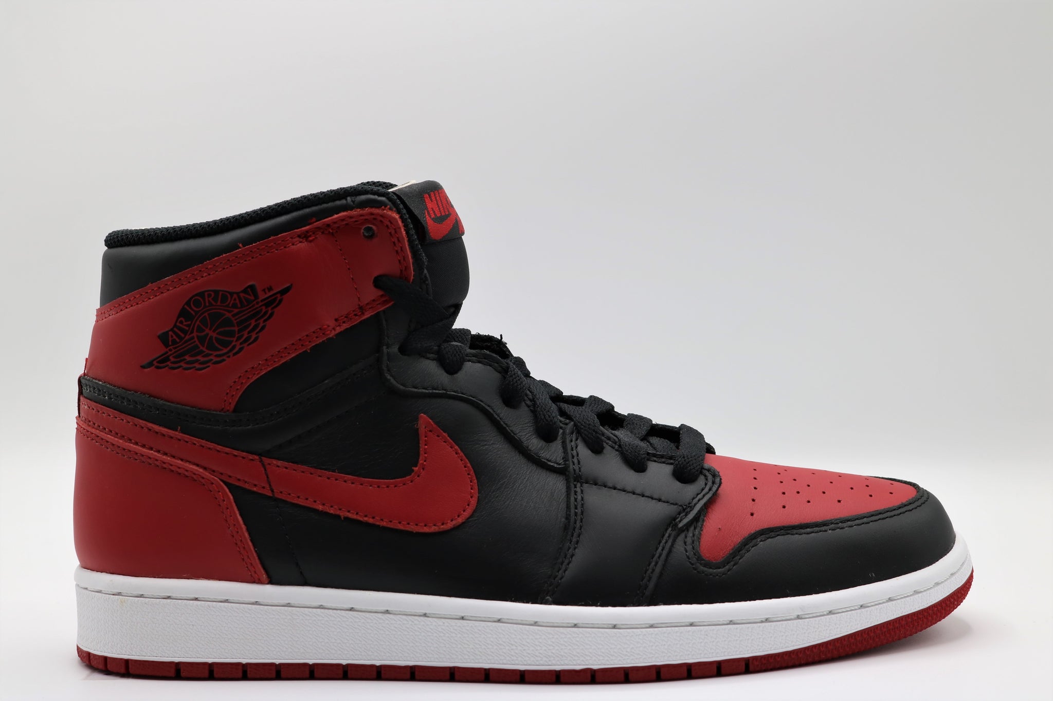 Air Jordan 1 Bred ('13)